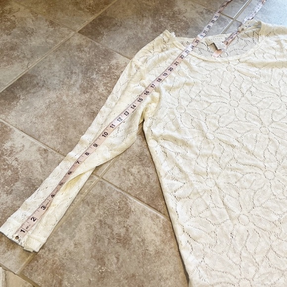 Express Tricot Vintage Scoop Neck Floral Knit Tunic Long Sleeve Top Small White - Picture 7 of 8